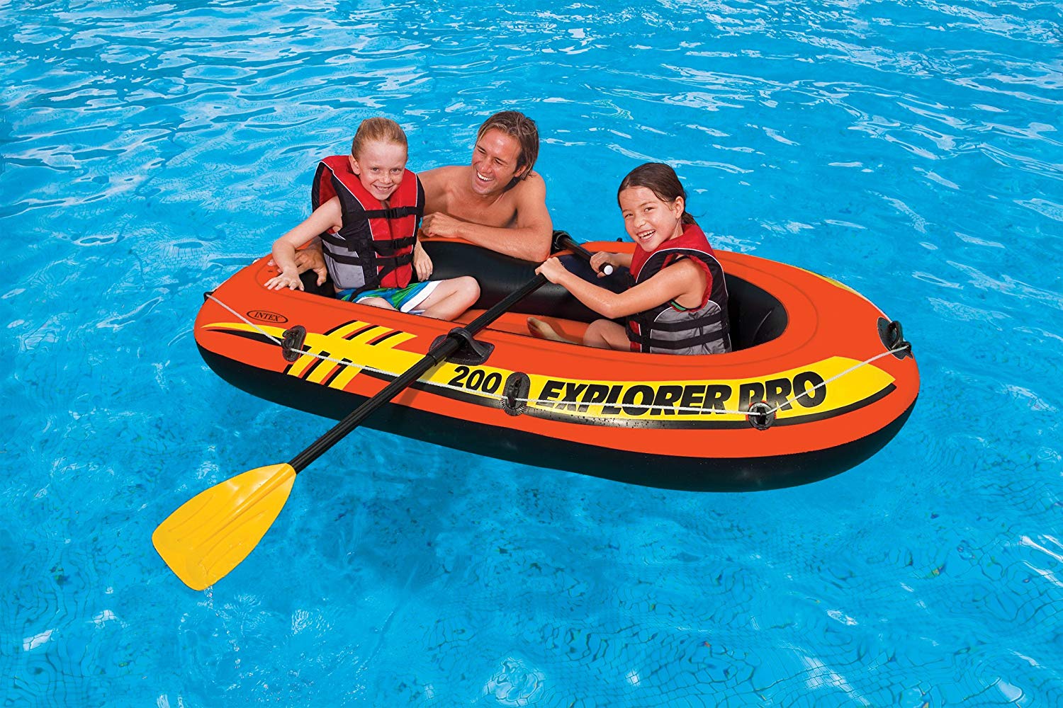 Надувная лодка Эксплорер Про 200, 196 х 102 х 33 см., пластиковые весла и ручной насос  